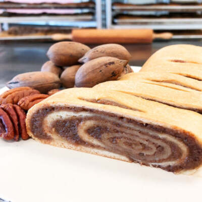 Pecan Kolachi Roll