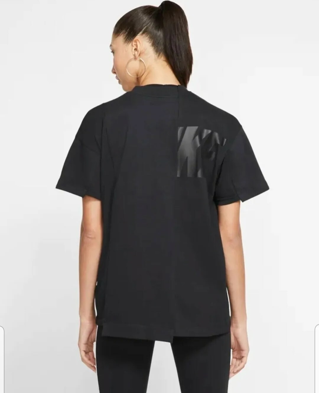 SACAI X NIKE Maglietta Nike X Sacai nera ibrida manica corta