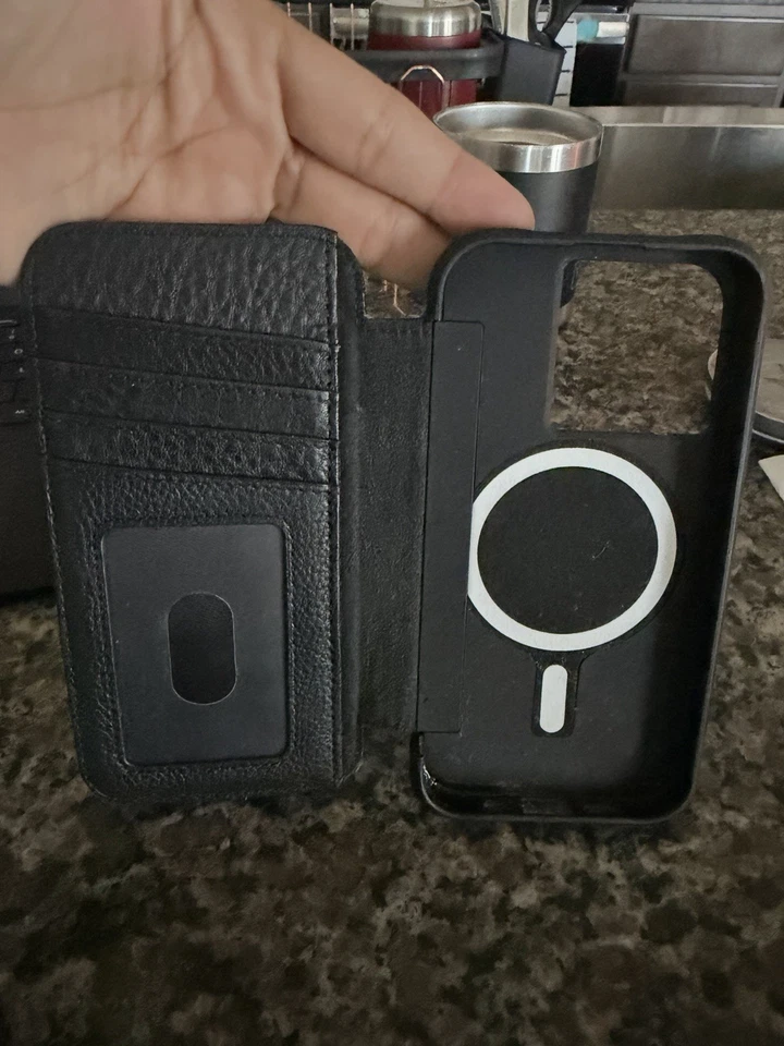 Case-Mate Cartera Folio para iPhone 15 Pro (Magsafe) (LEER) Foto 4 de 4