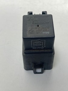 BMW 3 F30 F35 F31 2013 Diesel Relais Kühlerlüfter 9207913 ADB8833