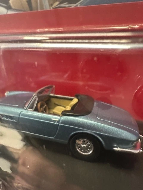 Ferrari GT 1:64 Limited Edition -ferrari 330 gts 1966  1:64 - Uscita n.78 - Immagine 4 di 4