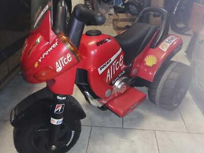 DUCATI Peg Perego Moto Elettrica per Bambini 3-5 Anni Ruote
