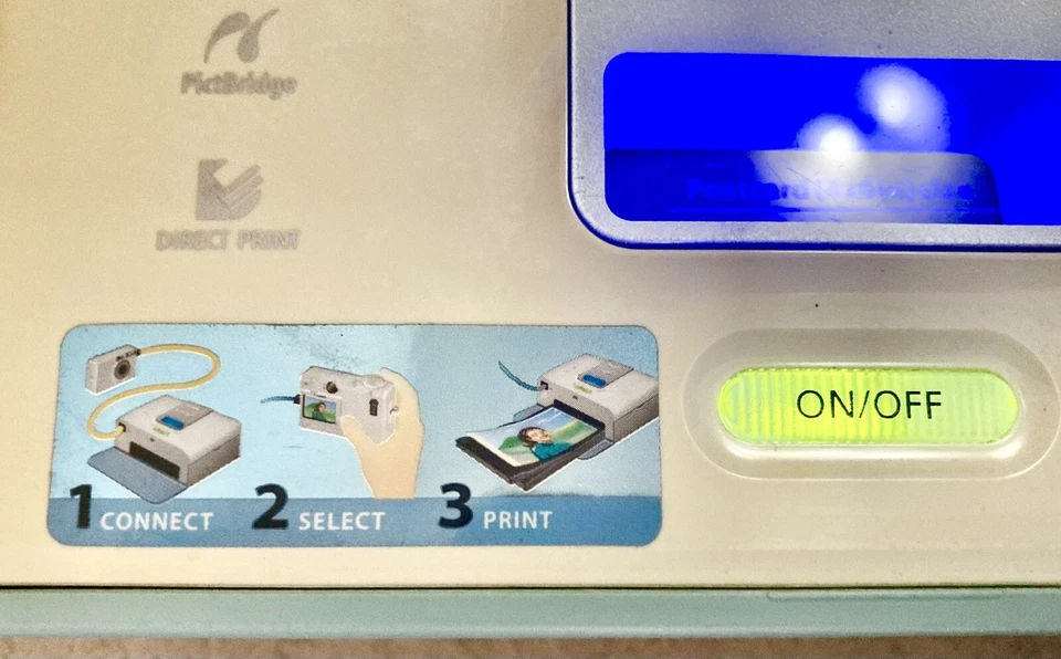 CANON SELPHY PRINTER CA-CP200 - Powers On & includes  A/C cord & User Manual - Image 4 of 4