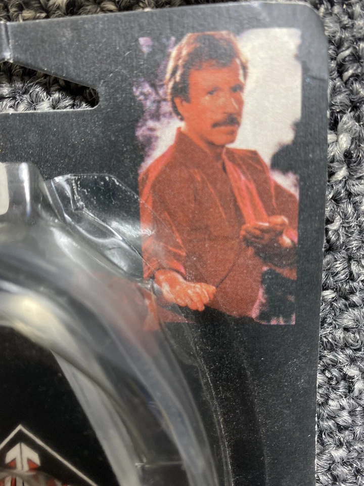 Protector Bucal MMA Adulto Protector Dientes Superiores Siglo con Estuche por Chuck Norris Foto 3 de 4