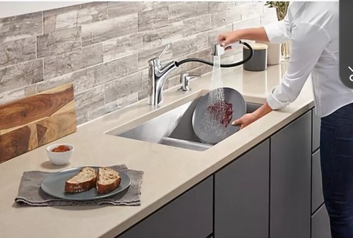 Kohler R30124-SD-CP Maxton 1-Griff ausziehbare Küchenarmatur mit Seifenspender - Bild 3 von 5