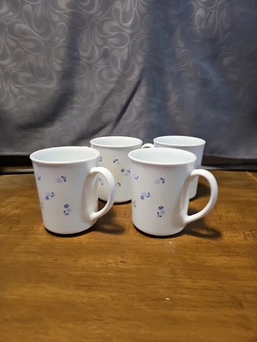 SET Of FOUR Corningware Corelle Provincial Blue White Coffee Tea Cups 8 Oz