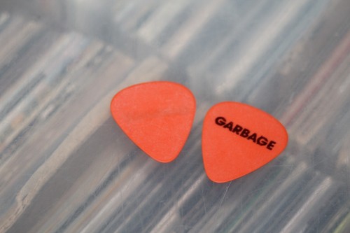 Garbage - 1x Guitar Pick / FREE SHIPPING #1 - Picture 2 of 2