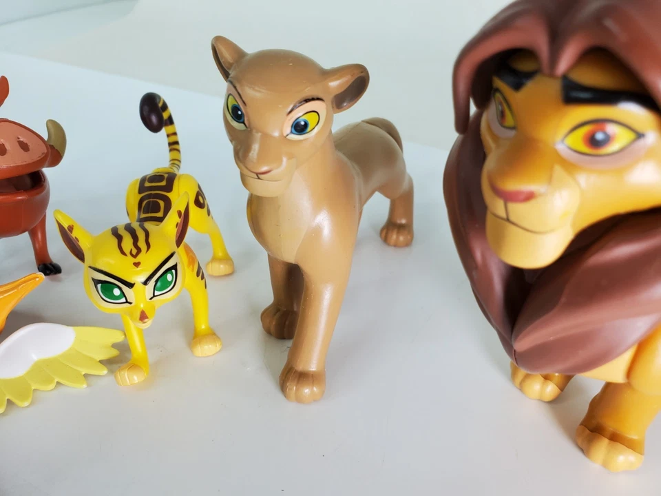 Lote De 5 Figuras De Acción De Colección Rey León Simba Pumba Disney Nala Y Thr Bird Foto 4 de 4