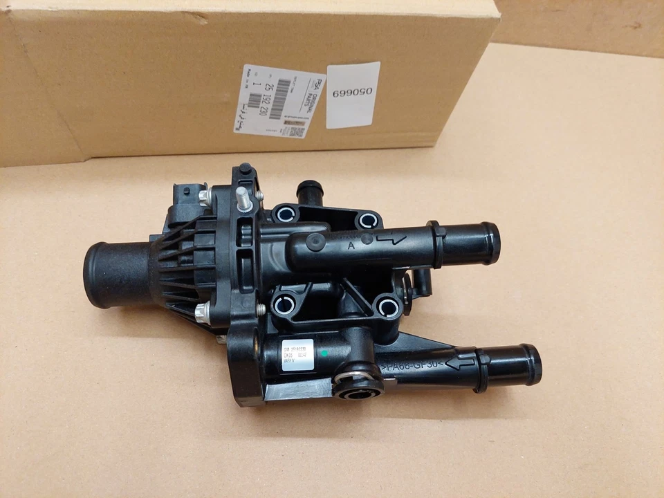 Vauxhall Astra J Thermostat Housing 25192230 1.6 Mk6 2012-2015 Genuine Zafira A - Image 2 of 4