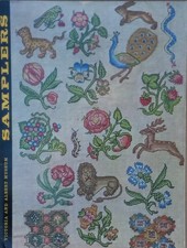 SAMPLERS Victoria & Albert Museum (1960) Large Picture Book #14 Needlework *VF+*