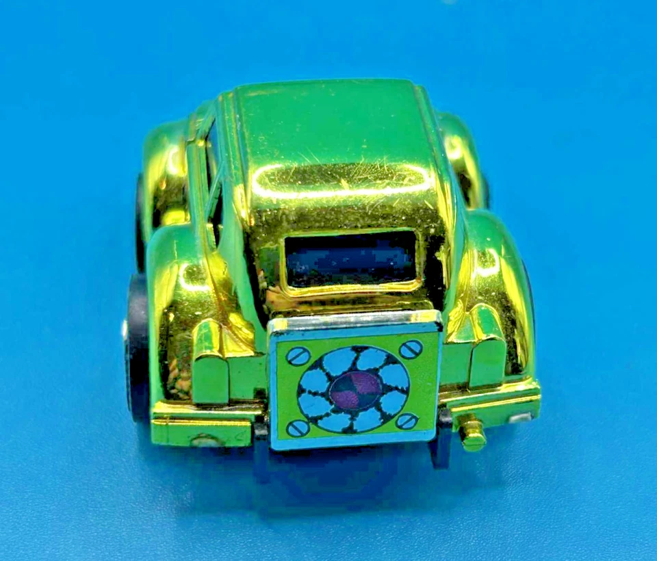 1980s Transformers G2 Bumblebee Metallic Gold Mini AutoBot Hasbro VW Beetle - Image 3 of 3