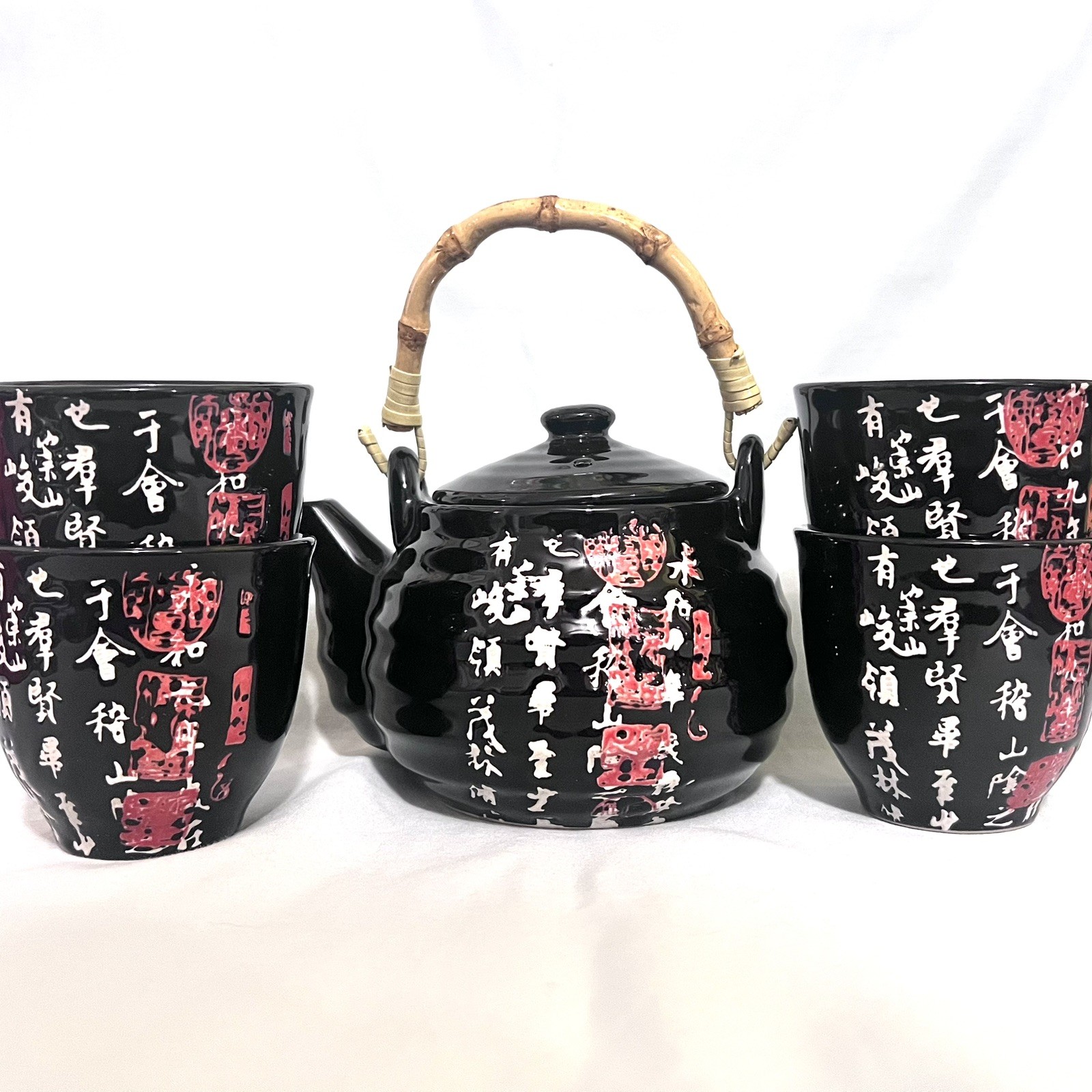 Japanese Style Ceramic Teapot Set with Diffuser and 4 Tea Cups