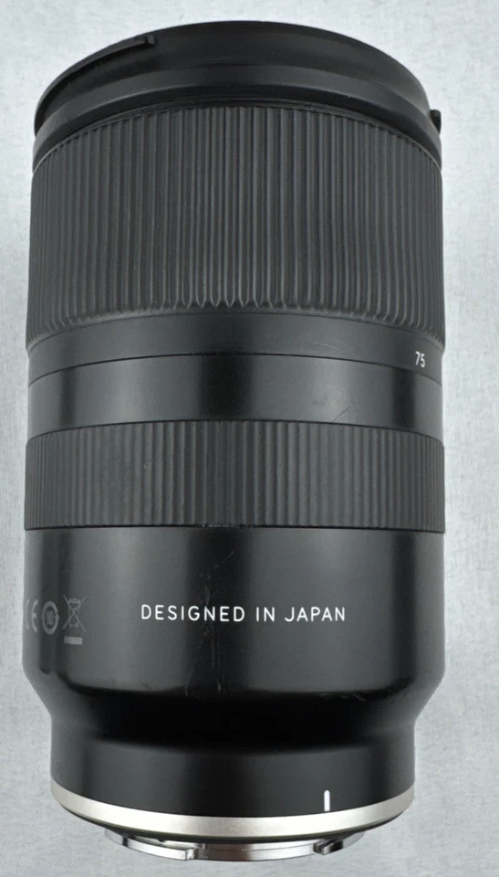 Tamron 28-75mm f2.8 III RXD Sony E + HGX Prime CPL -CHIP en llanta (buen estado) Foto 4 de 4