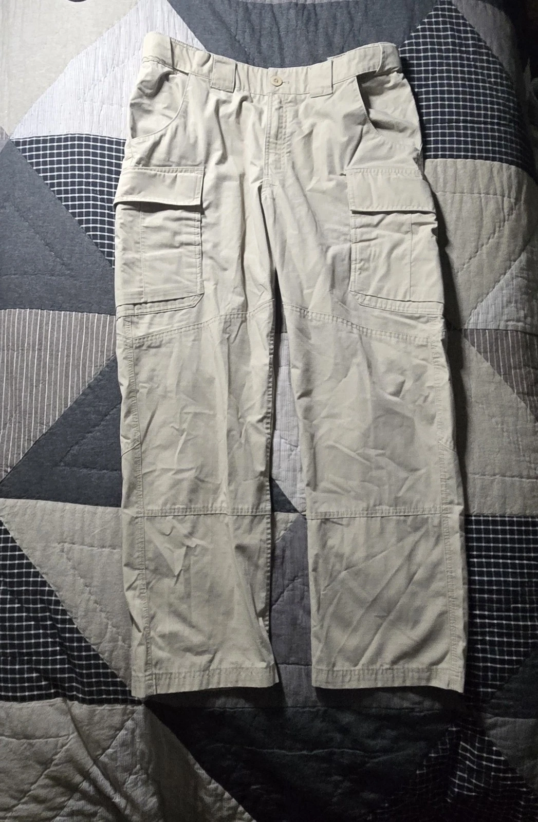 Under Armour Men's 32x30 Tan Tactical Ripstop Cargo Pants 1230536