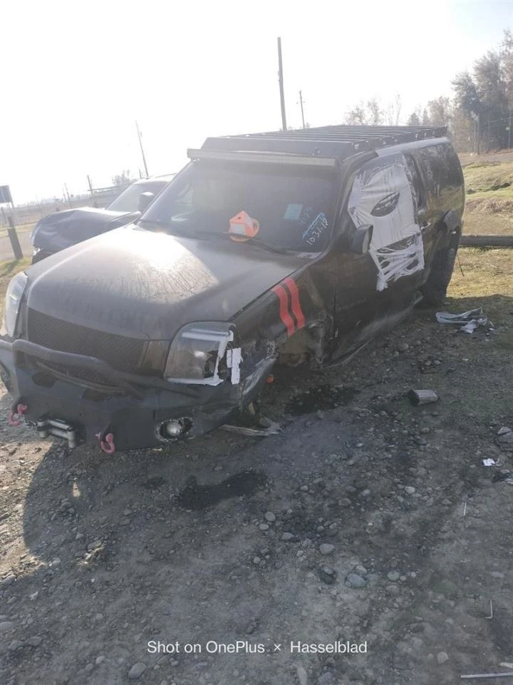 Left QUARTER PANEL ASSY 15907256 For 2007-2014 GMC YUKONXL15 Foto 3 de 4