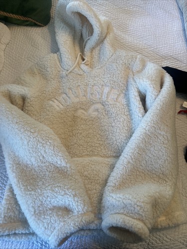 Hollister Women’s Cream Pullover Hoodie Fleece Size Medium