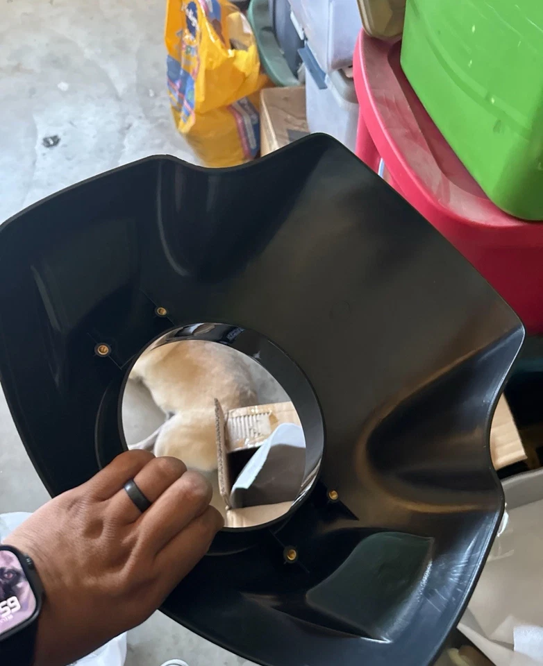 Máscara de carenado de faros de humo de 5,75" con kits para Harley Foto 3 de 4