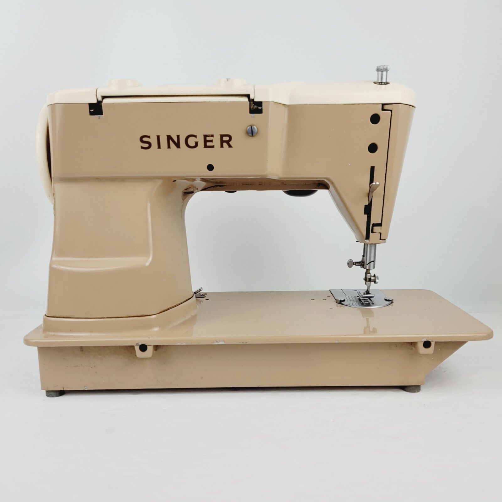 Singer 401A Sewing Machine No pedal, No Power Cord, For Parts or Repair eBay