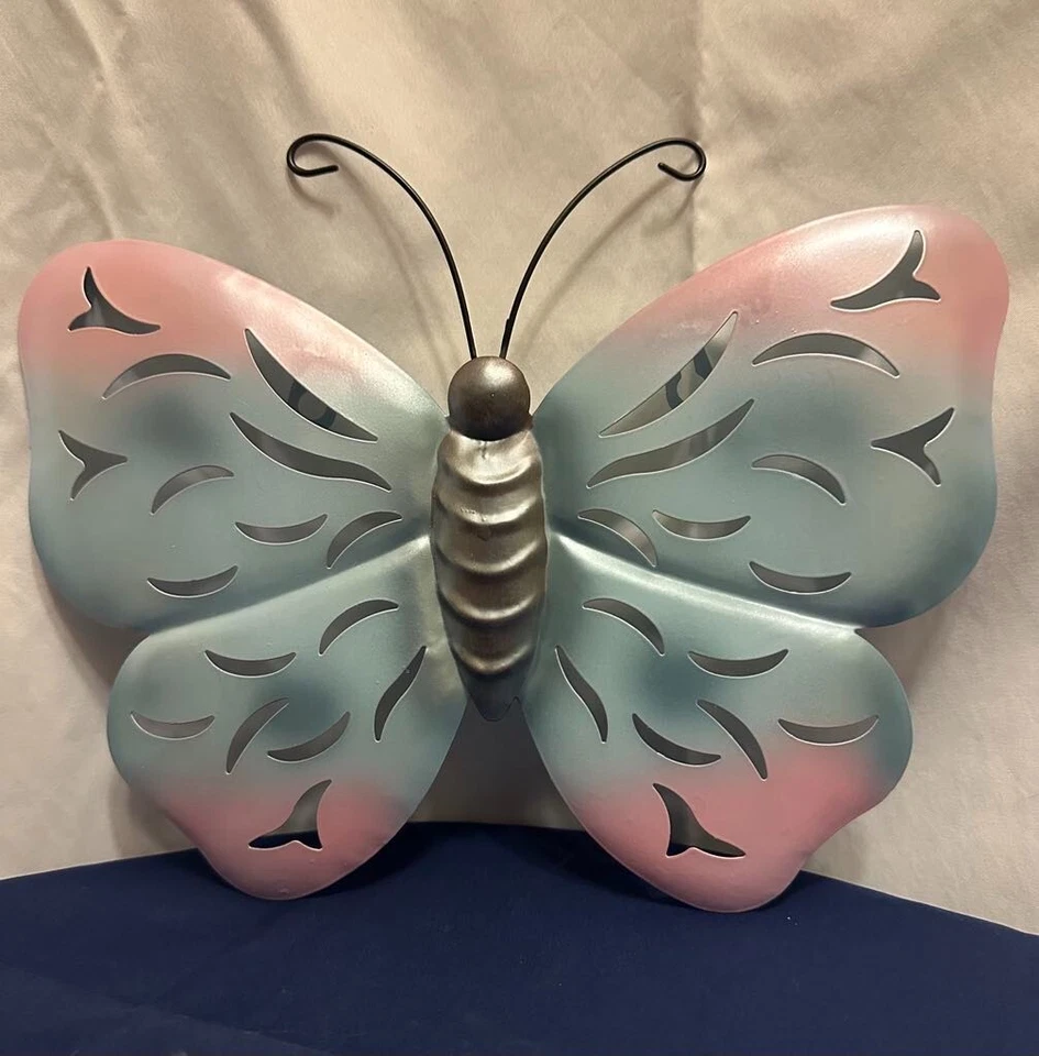 Vintage Pearlized Butterfly Wall Trio GARDEN DECOR - Image 2 of 4