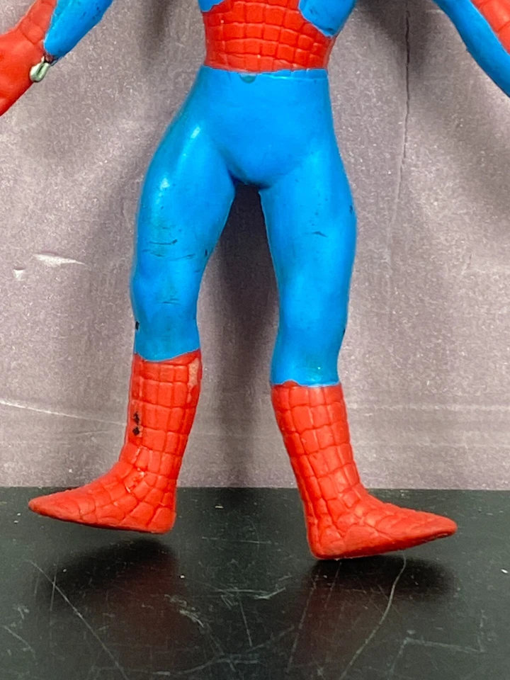 MEGO SpiderMan Worlds Greatest Super Heroes Bendy Bend-n-Flex 1973 5" De colección  Foto 2 de 4