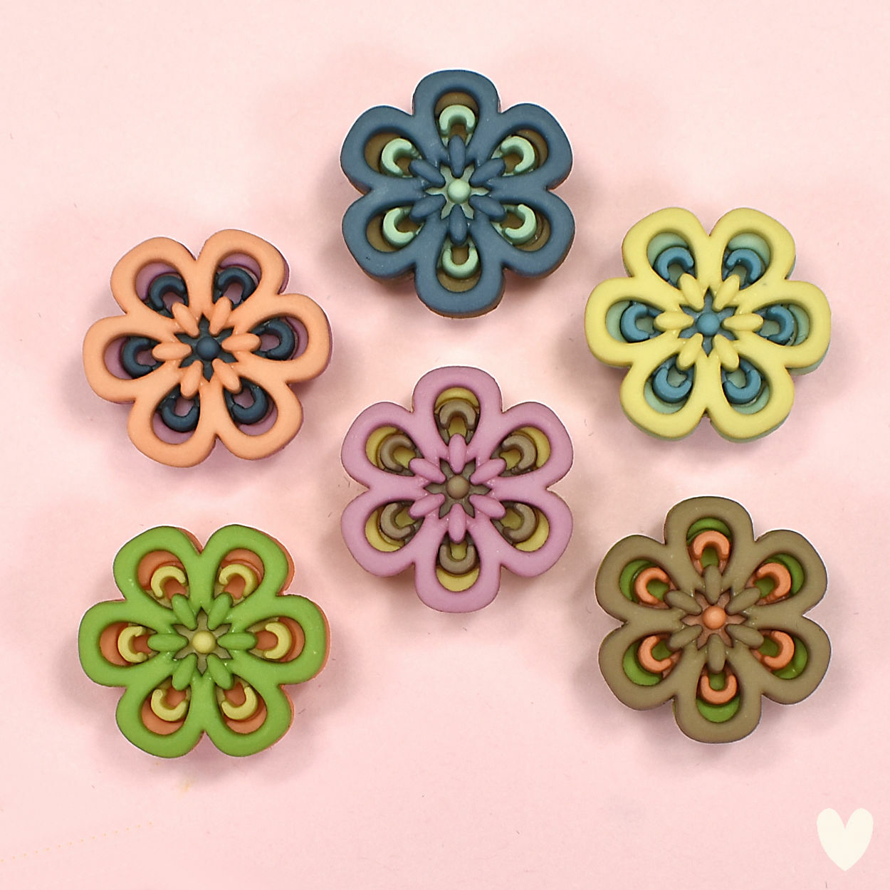DRESS IT UP Buttons Morning Mist 8371 -  Daisies Flowers Embellishments