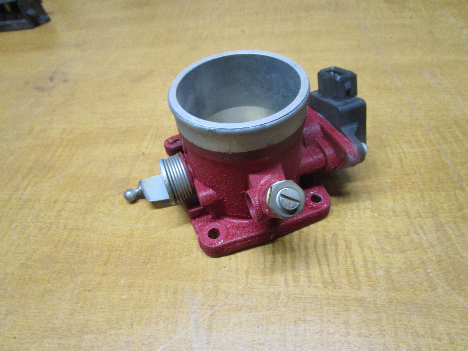 Ferrari 348 2.7 , Mondial T - RH Throttle Body - P/N 142498