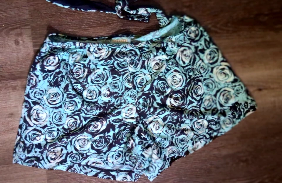 NEW Coco Rave Reversible Bikini Top + Cover Up Shorts Small Floral Black - Image 3 of 4