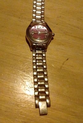 Montre Vintage Pour Femme 'Vintage Swap' - Boîtier Argenté 35mm, Cadran Noir, Bracelet Bleu Et Blanc - Occasion
