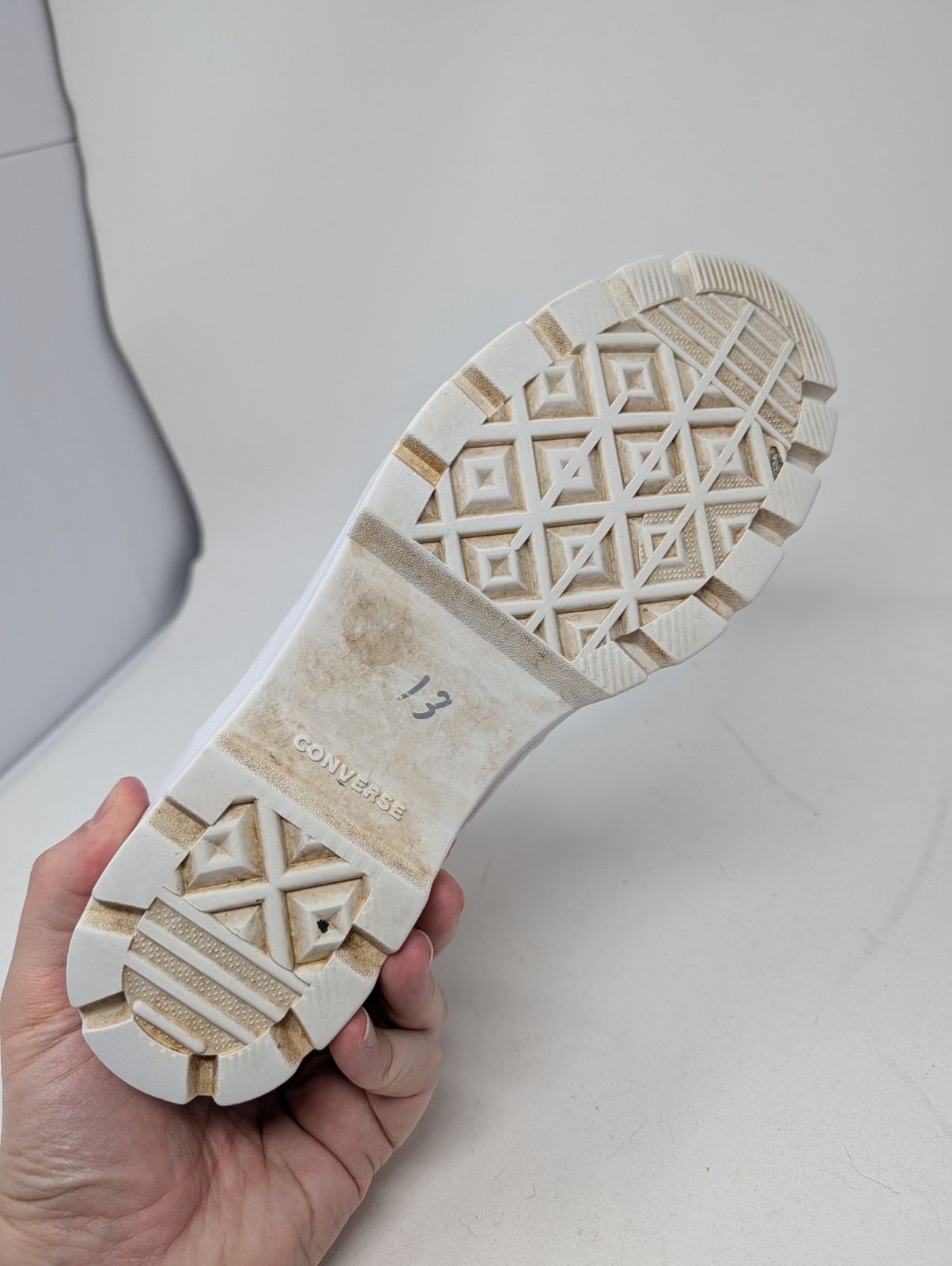 Converse Chuck Taylor All Star Lugged Hi White Shoes Women's 11 565902C High Top thumbnail 6