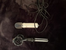 Podcast/ Recording Microphone / USB Includes Stand