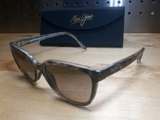 Maui Jim Honi Cat Eye Gray Tortoise Stripe Sunglasses Lens Gray MJ 758-11S Case