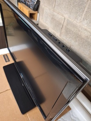 SHARP AQUOS 32
