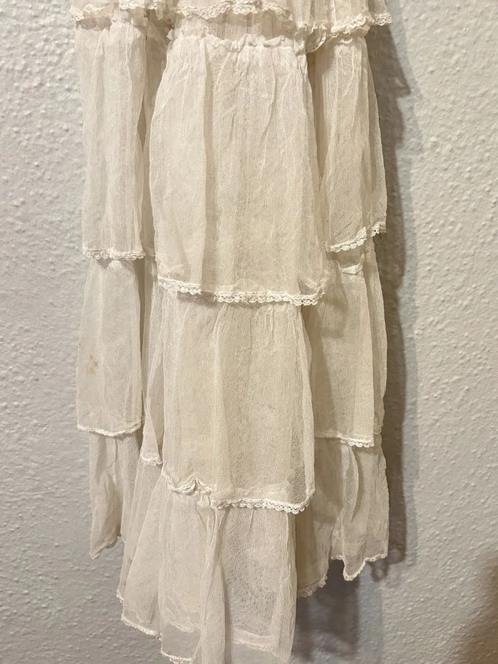 LEER Eduardiano Antiguo XXS Red Encaje Vestido Té Césped Falda en Niveles Boda Foto 2 de 4