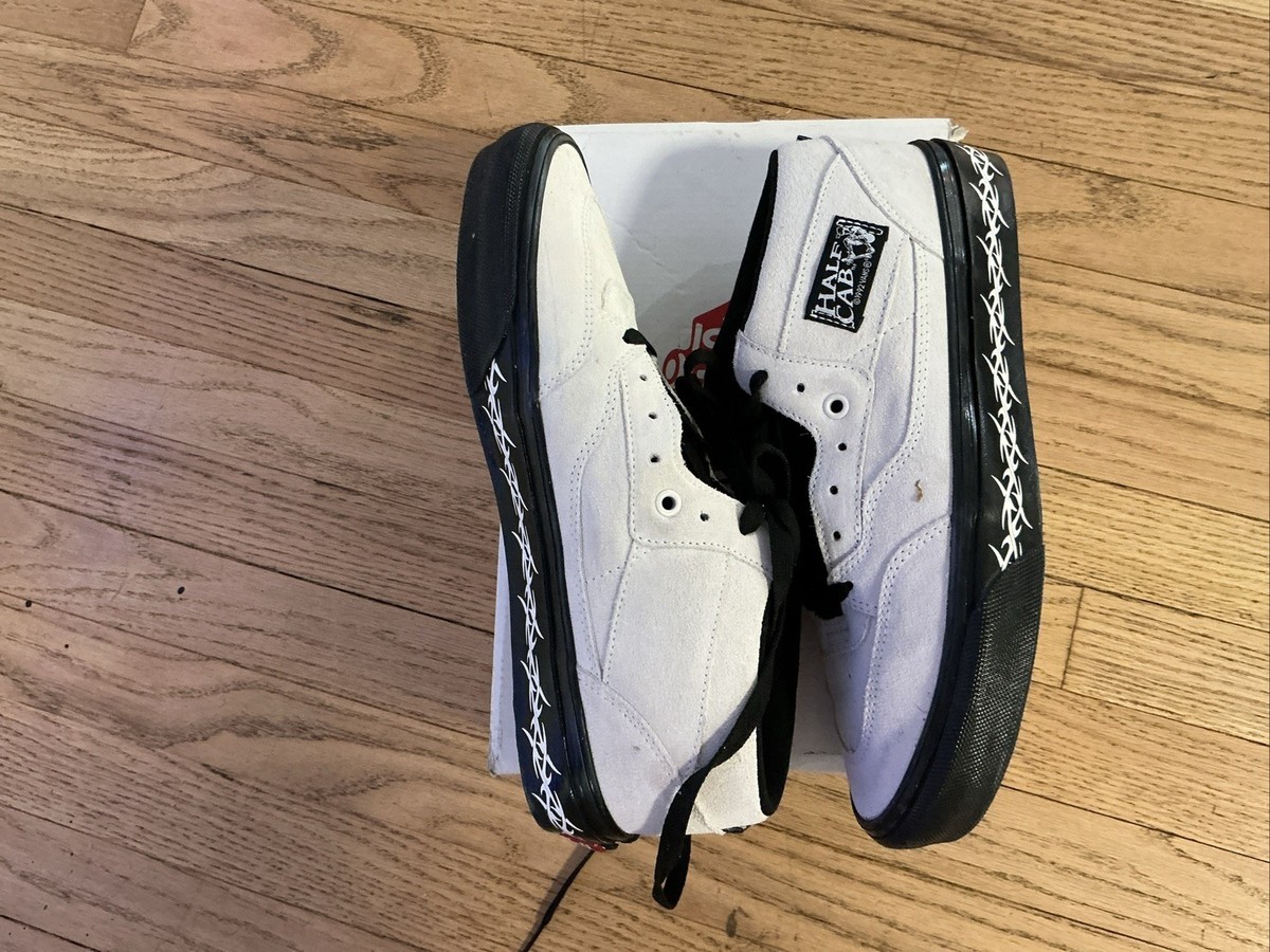 New Supreme x Vans Half Cab 'Barbed Wire - White' collaboration
