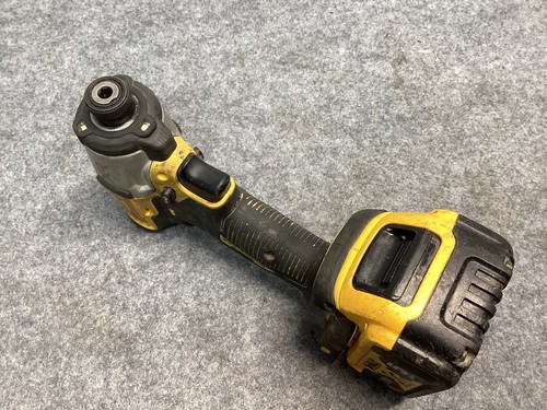 DeWalt DCF845 20V MAX XR Brushless 1/4" Cordless Impact Driver 3 Speed - Picture 5 of 8