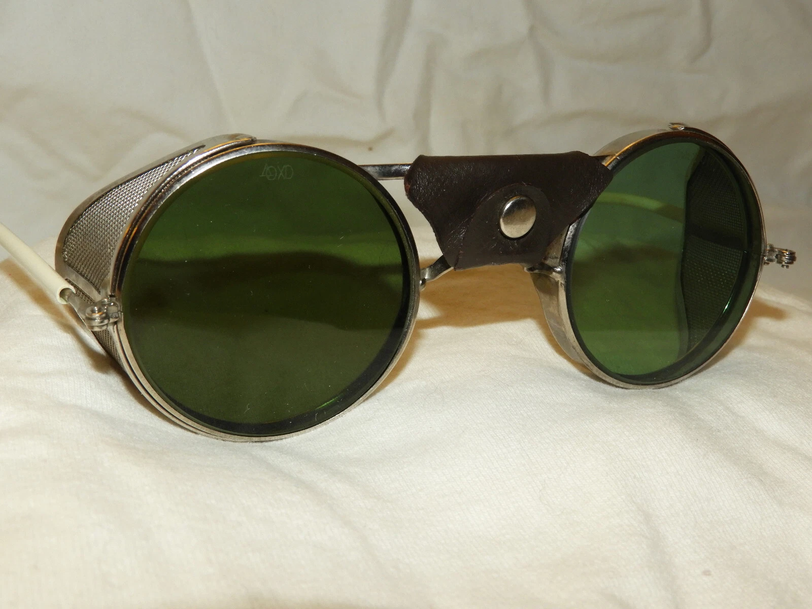 VINTAGE NEW MINT 30S 40S AMERICAN OPTICAL SUNGLASSES SAFETY GLASSES GOGGLES USA