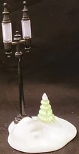 Dept 56 LAMPPOST ON BASE from Christmas Village Lamplighter replacement 5577-8
