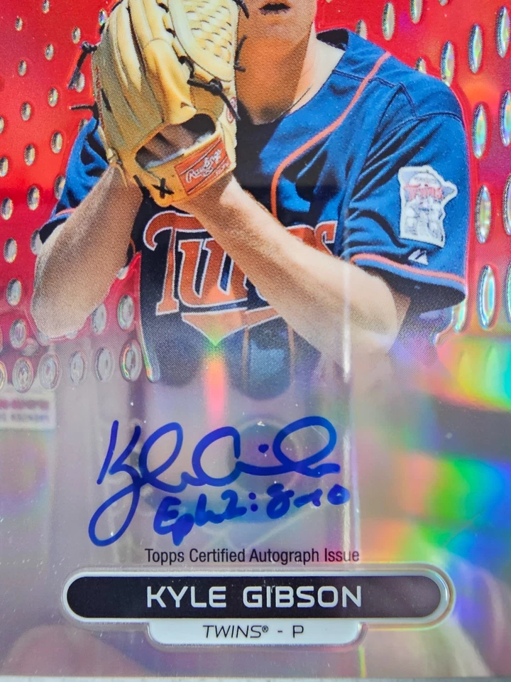 Tarjeta automática Topps Finest Kyle Gibson Rookie Red Refractor 2013 6/25 RA-KG MN Twins Foto 2 de 3