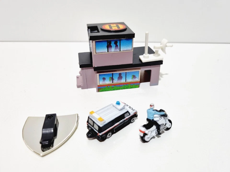 SET 001  LOTTO MICRO MACHINES POLICE COME DA FOTO NO BOX USATO SICURO - Immagine 3 di 3