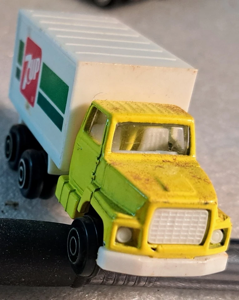 Rare Vintage 70s Playart Ford Truck Diecast Hong Kong 7 Up Soda - Lot 367 - Image 3 of 4
