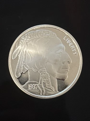 Buffalo 1 oz .999 Fine Silver Round 1937 Five Cents Clean