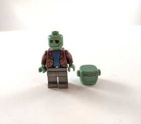 Lego FRANKENSTEIN Minifigure Monster Studios Laboratory Spooky Halloween 1382