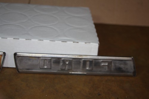 Pair of Vintage OEM 1948-1950 Ford F1-F3 Pickup Hood Side Emblems - Picture 4 of 6
