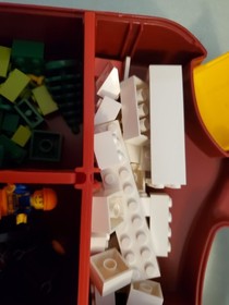 Lego 10659 Juniors Red Suitcase - complete 