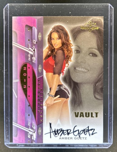 2012 Bench Warmer Amber Goetz Vault Autograph Auto