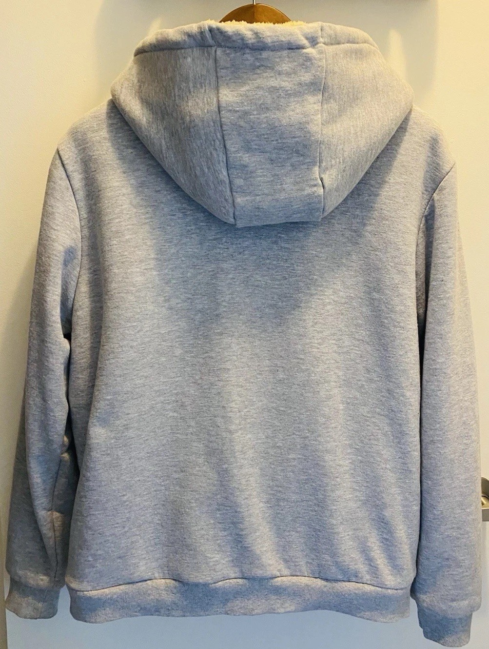 Giacca con cappuccio Fila Visconti con fodera in pile sherpa! Rara collezione dal 2018