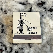 DUNDEE DELL  OMAHA NEBRASKA VINTAGE 1970's empty  MATCHBOOK