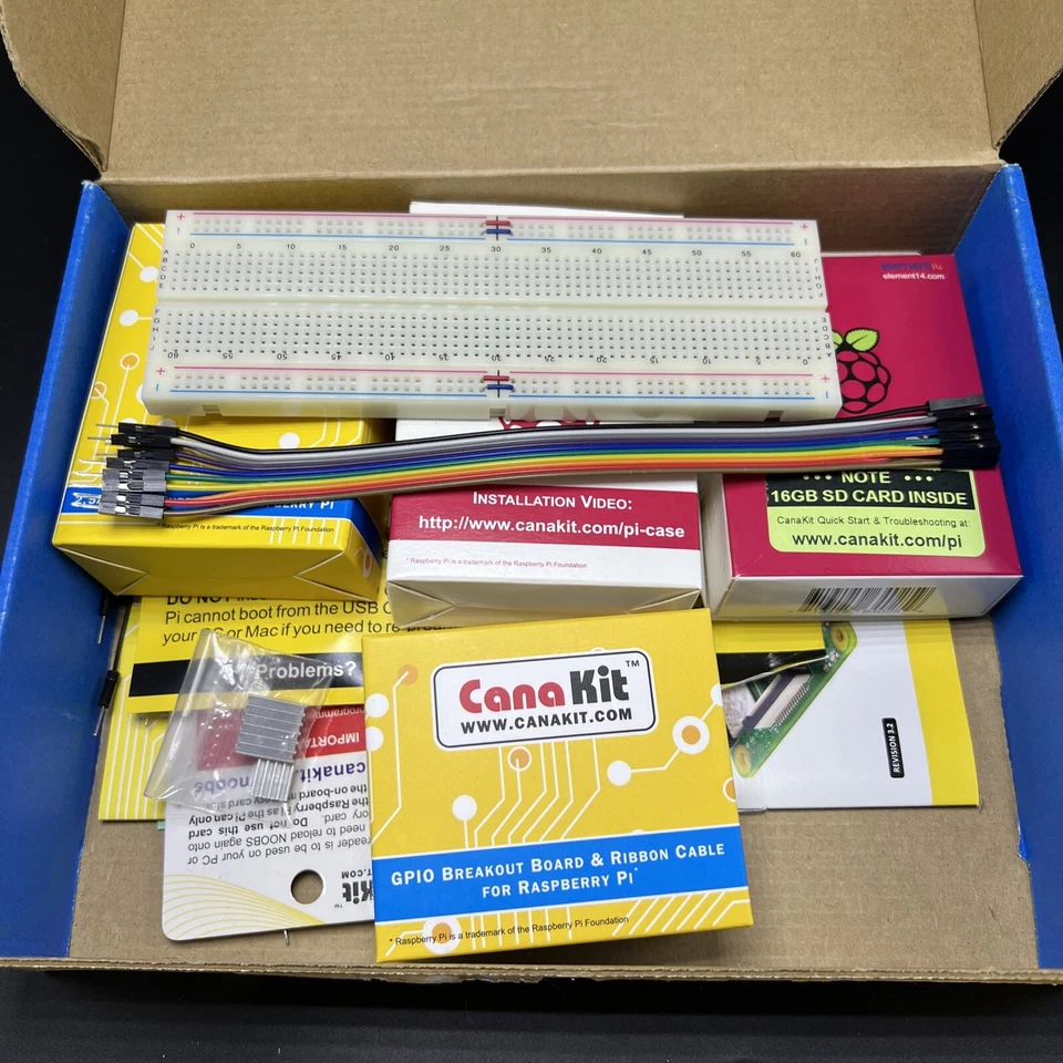 CanaKit Raspberry Pi 3 - Model B+ Ultimate Starter Kit - 16 GB Edition - Image 3 of 4