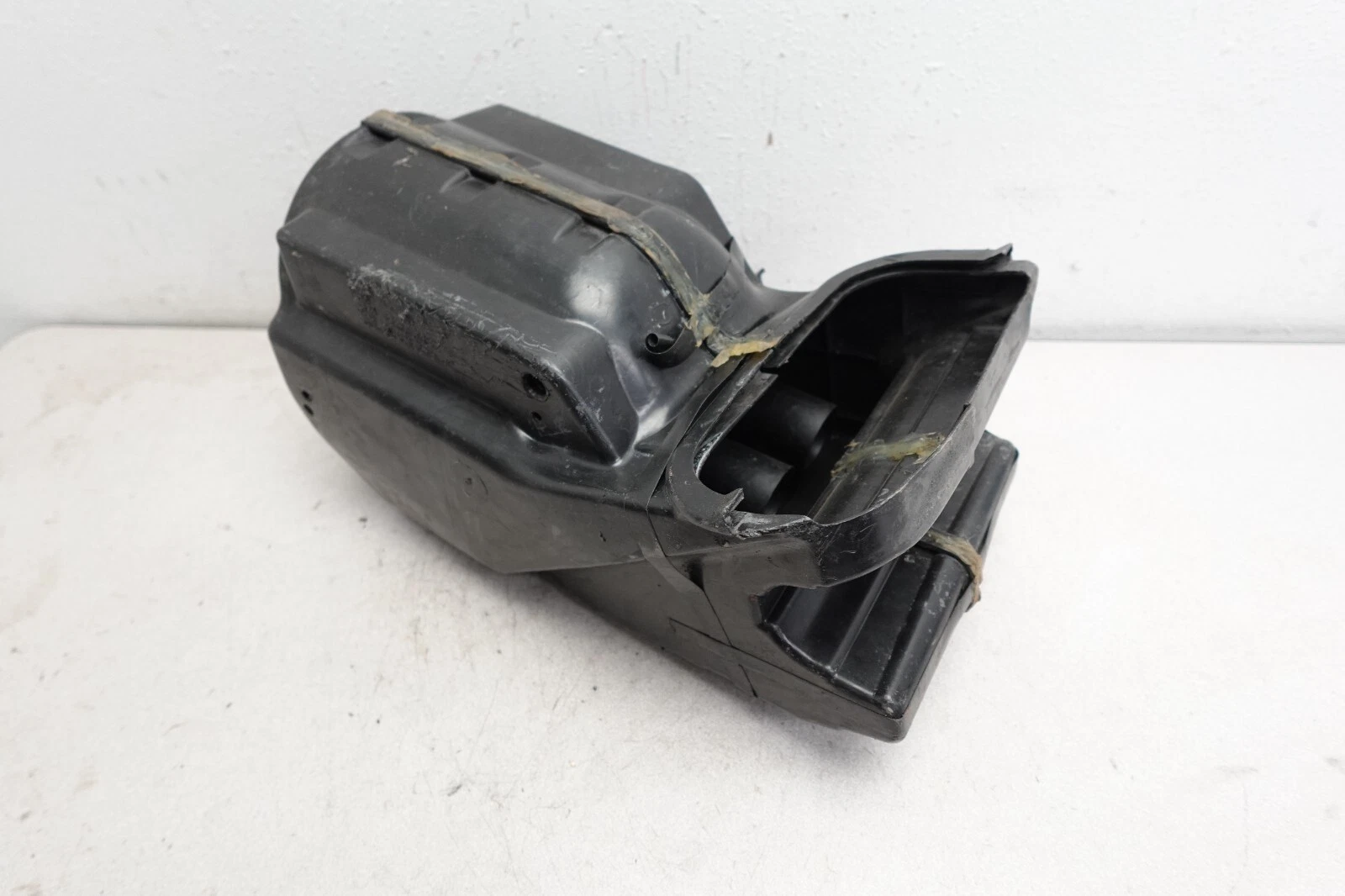 2007-2012 IQ Shift Switchback RMK Dragon Polaris OEM Air Intake Silencer Box