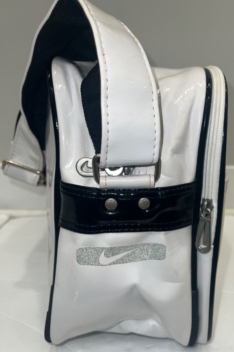VTG RARE NIKE SWOOSH SHINY PATENT LEATHER MESSENGER BAG VTG RARE NIKE SWOOSH SHINY PATENT LEATHER MESSENGER BAG